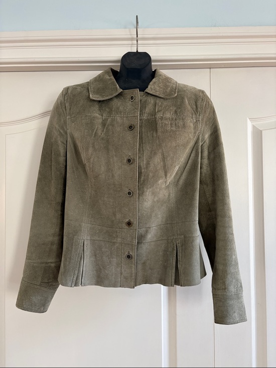 Neiman Marcus Jackets & Blazers - Vintage Neiman Marcus suede jacket women’s size large